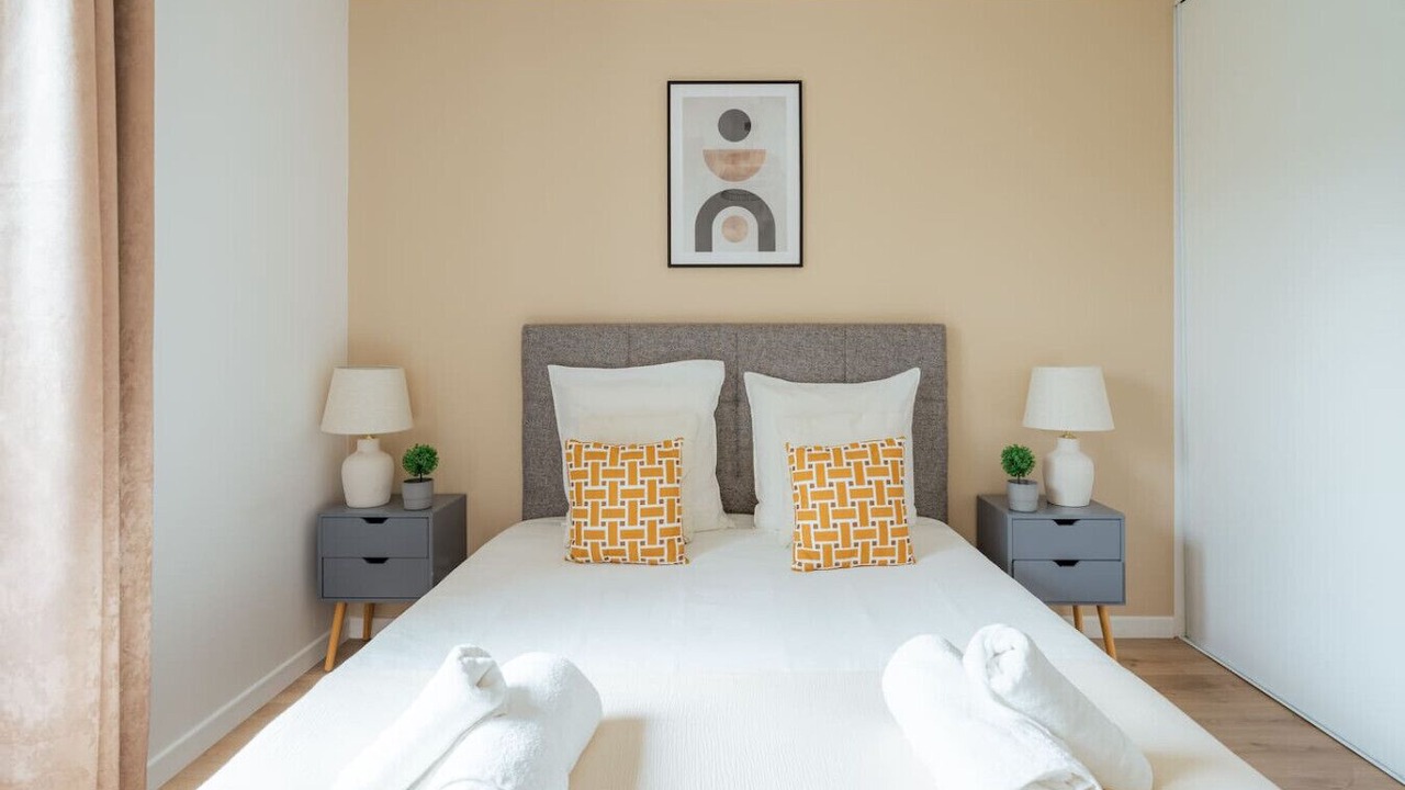 Photo of Bedroom in Chatillon