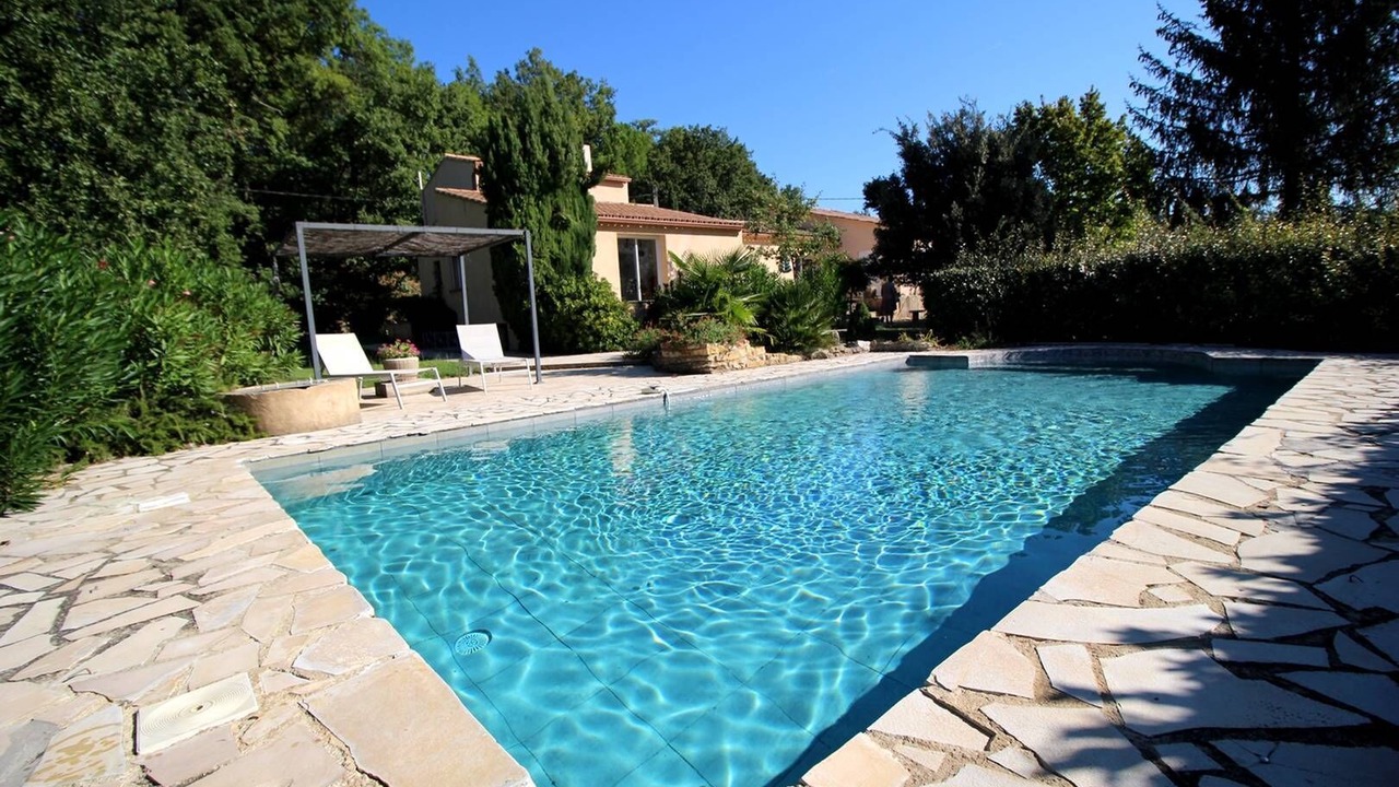 Photo of Outdoor in Puymeras