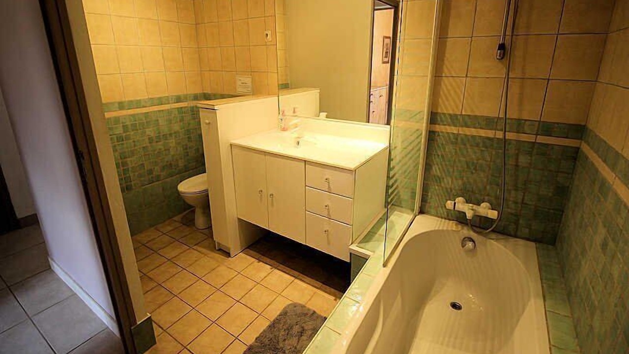 Photo of Bathroom in Puymeras