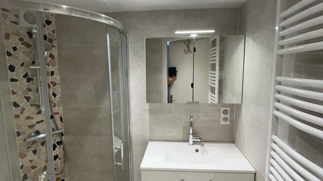 Photo of Bathroom in Malrevers