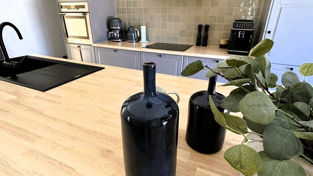 Photo of Kitchen in Maconnais Beaujolais Agglomeration