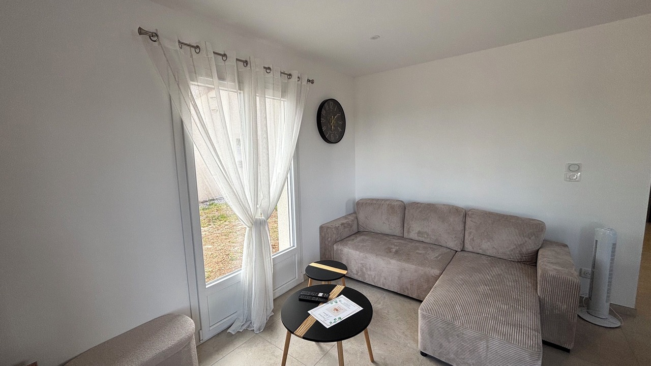 Photo of Livingroom in Relanges