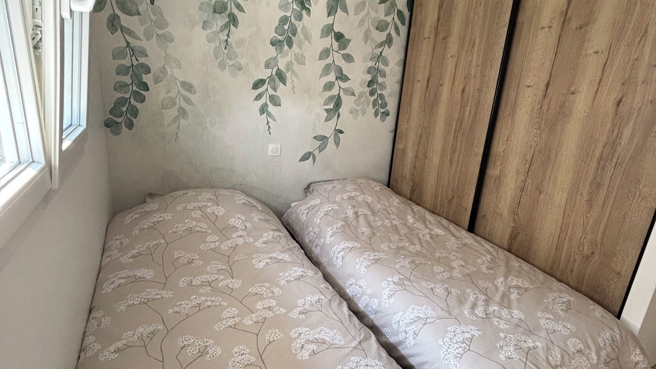 Photo of Bedroom in Relanges