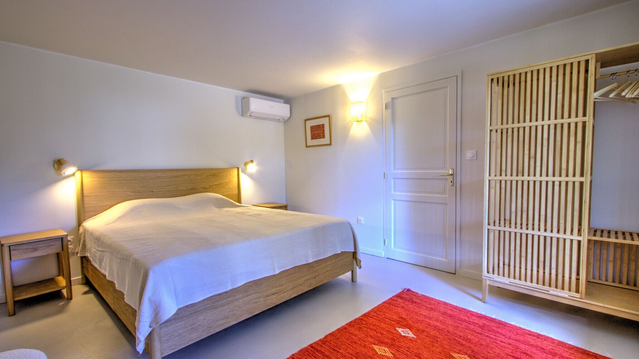 Photo of Bedroom in Grillon