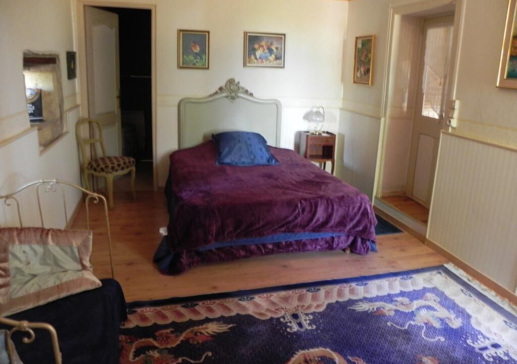 Photo of Bedroom in Bourg-le-Comte