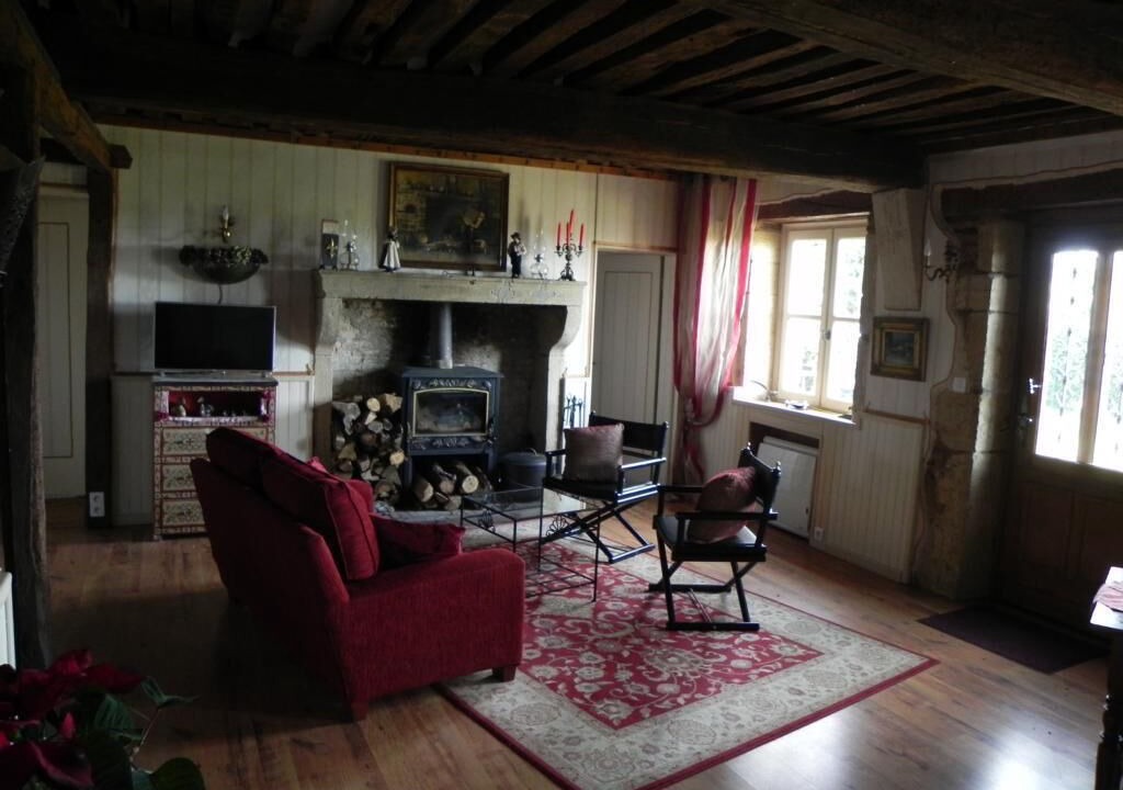 Photo of Livingroom in Bourg-le-Comte