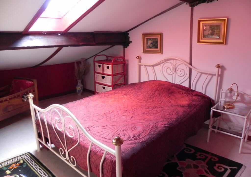 Photo of Bedroom in Bourg-le-Comte