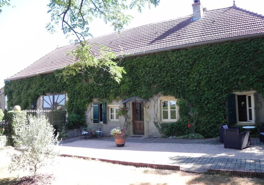Photo of Outdoor in Bourg-le-Comte