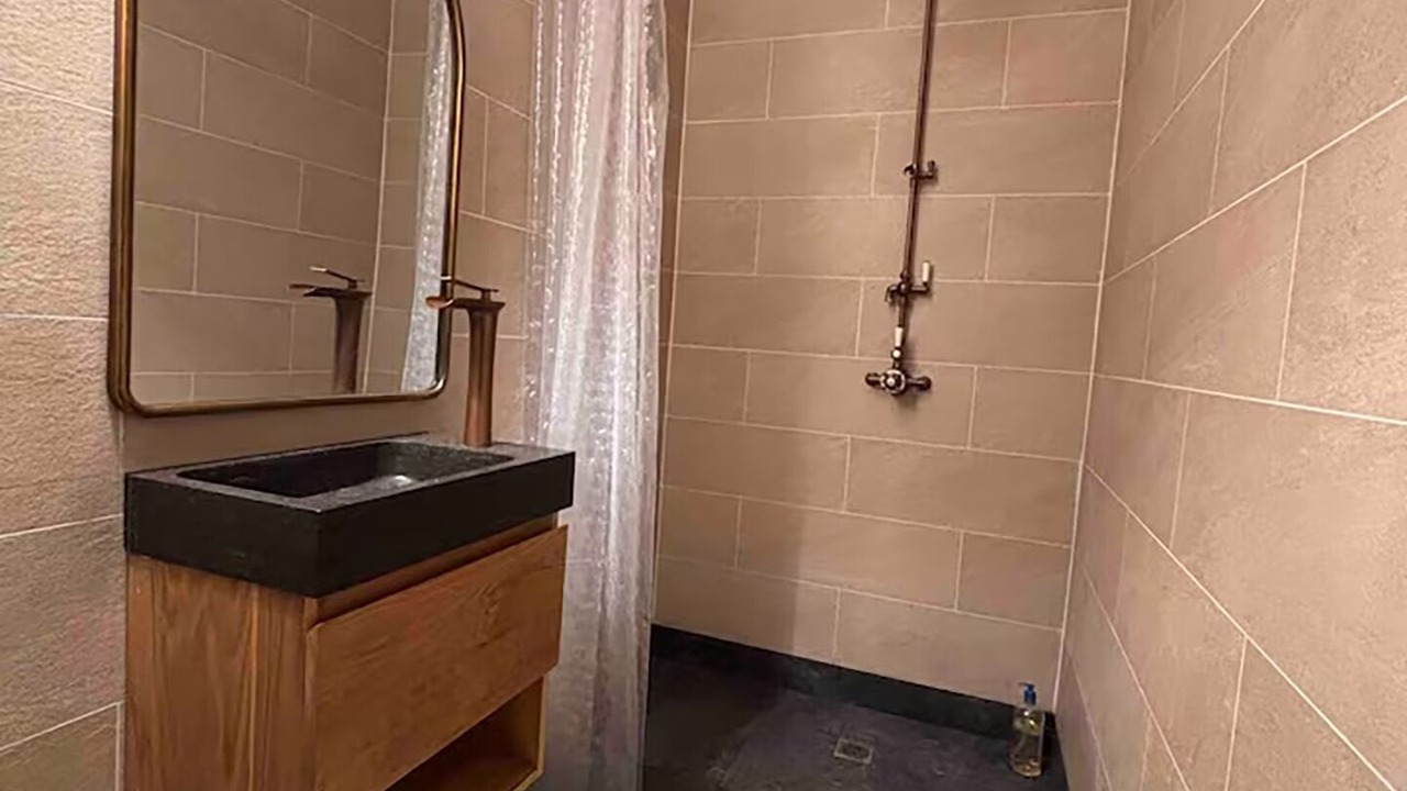 Photo of Bathroom in Palaiseau