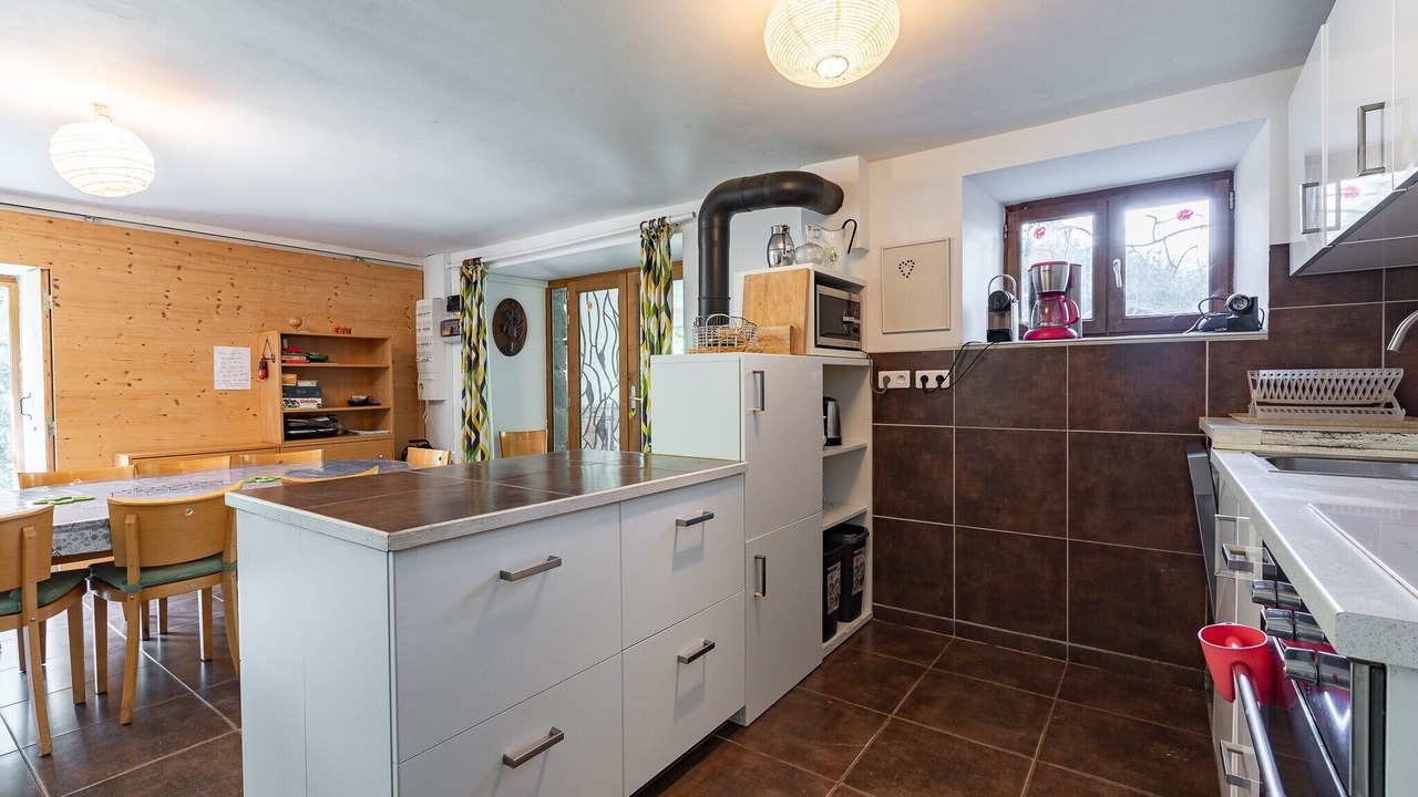Photo of Kitchen in Saint-Barthelemy-Grozon