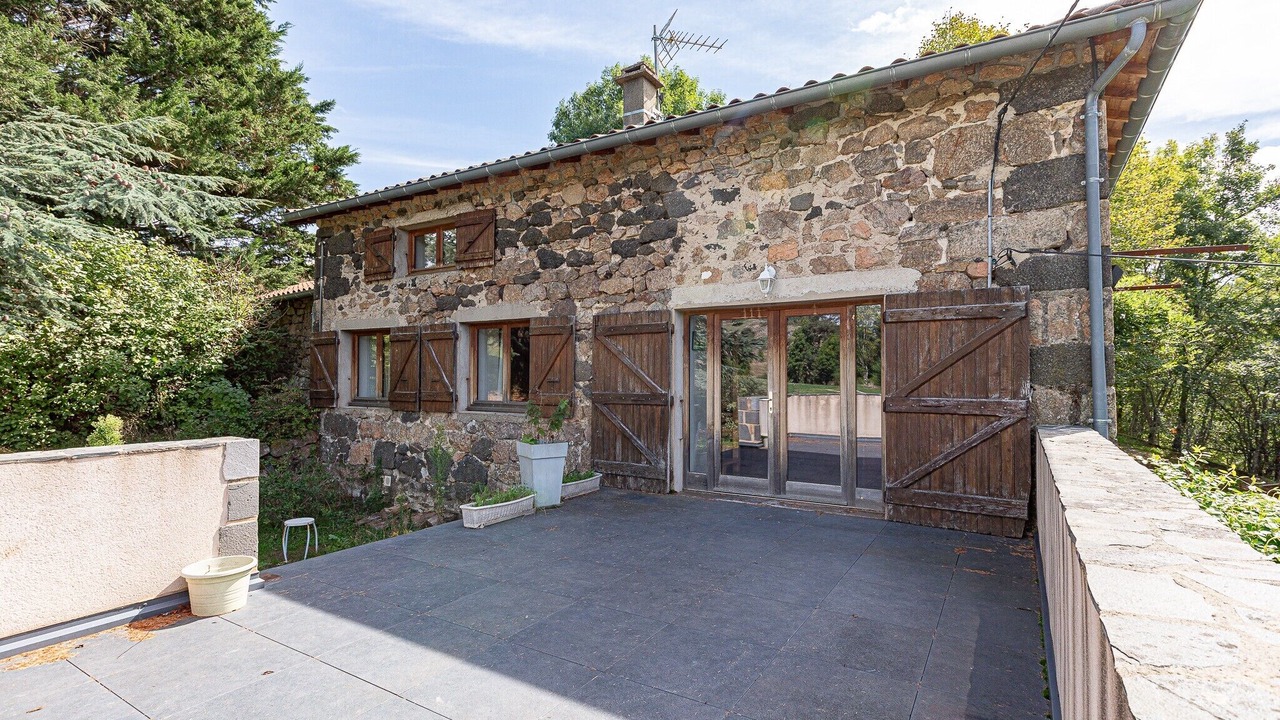 Photo of Outdoor in Saint-Barthelemy-Grozon