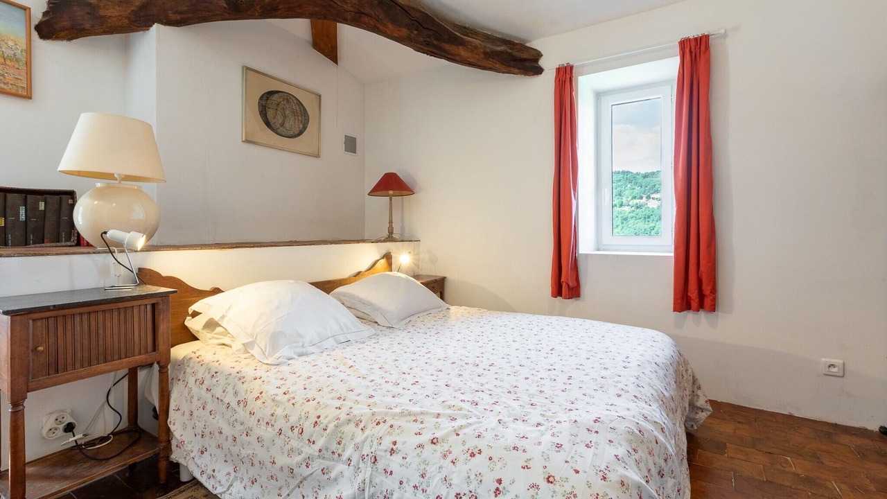 Photo of Bedroom in Saint-Barthelemy-Grozon