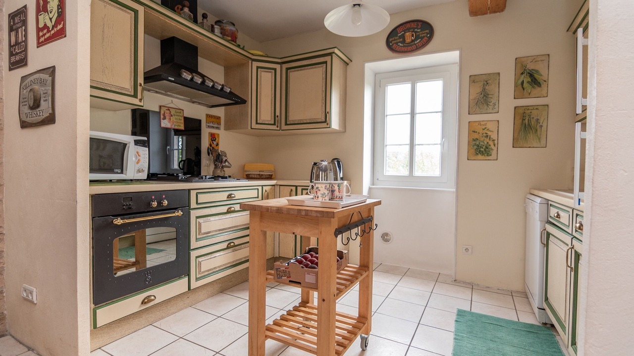 Photo of Kitchen in Jully-les-Buxy