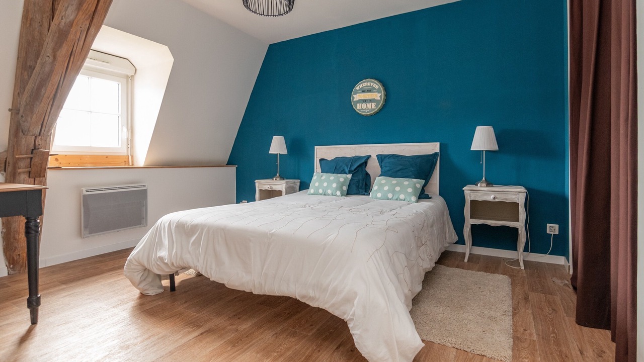 Photo of Bedroom in Jully-les-Buxy