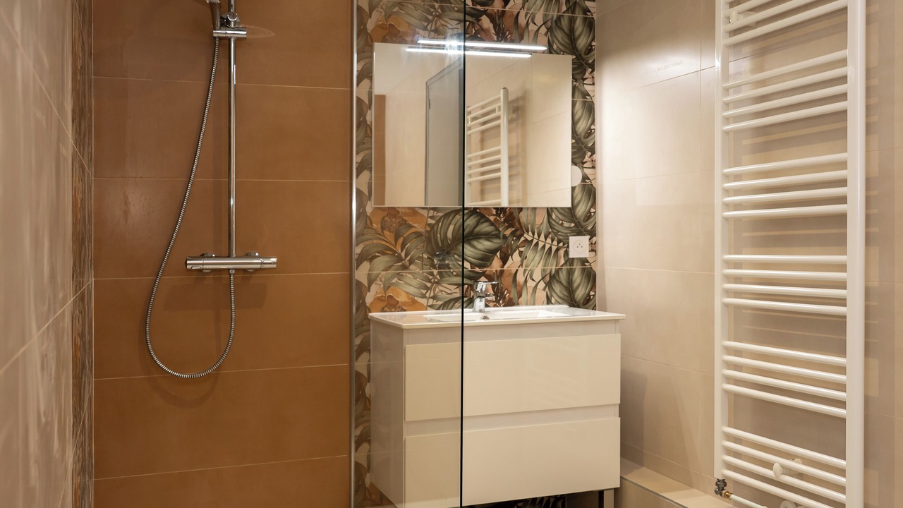 Photo of Bathroom in Saint-Vallier