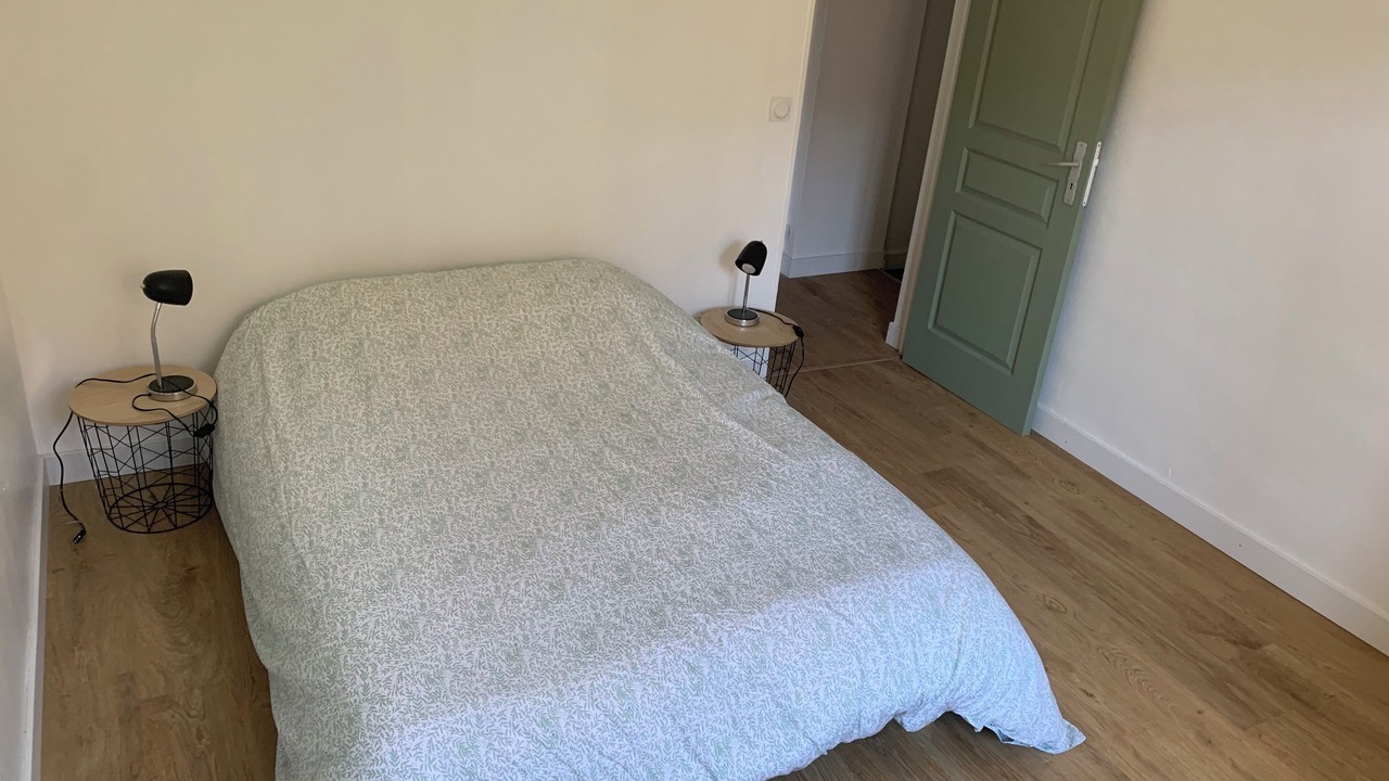 Photo of Bedroom in La Roche-Vineuse