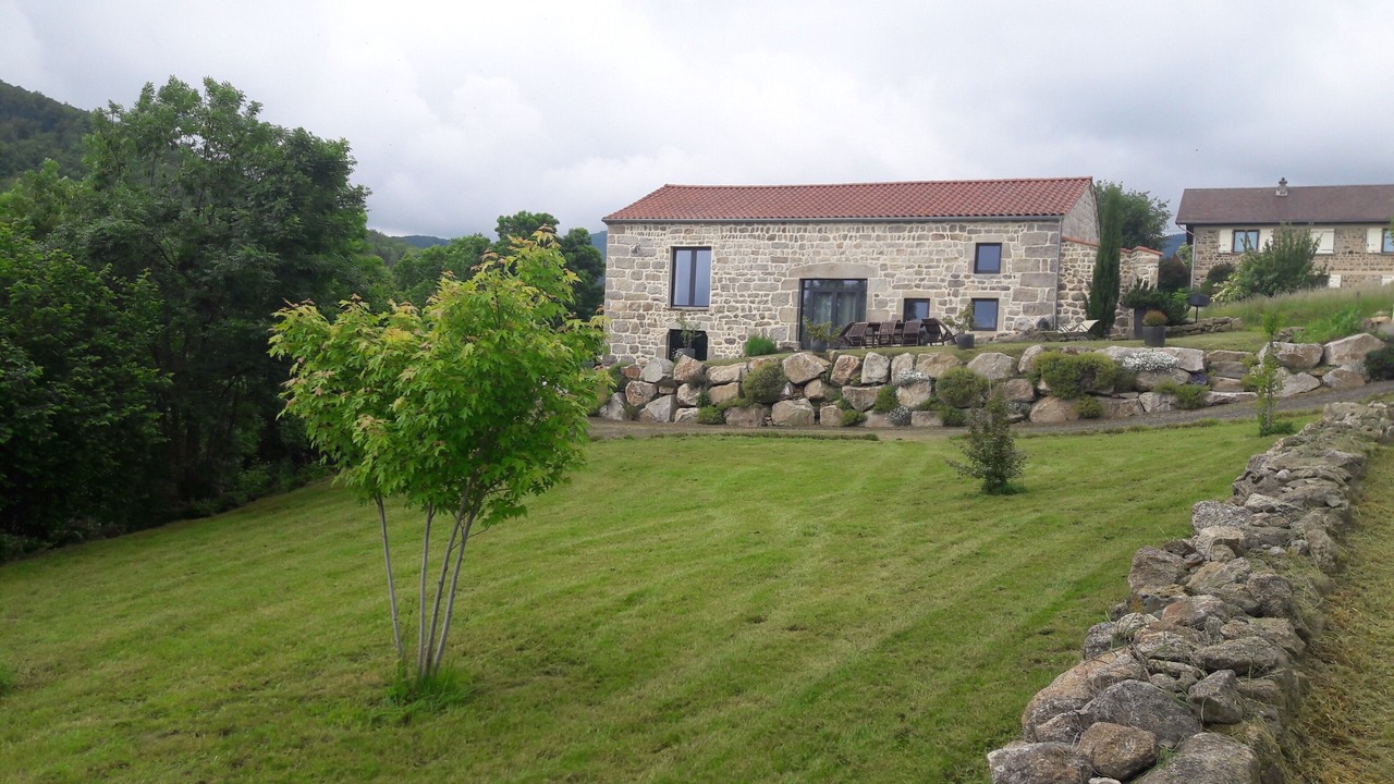 Photo of Outdoor in Roche