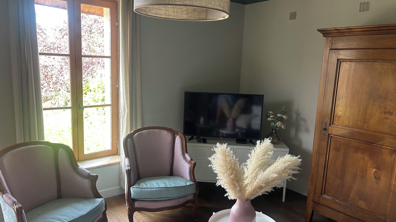 Photo of Livingroom in Saint-Prix