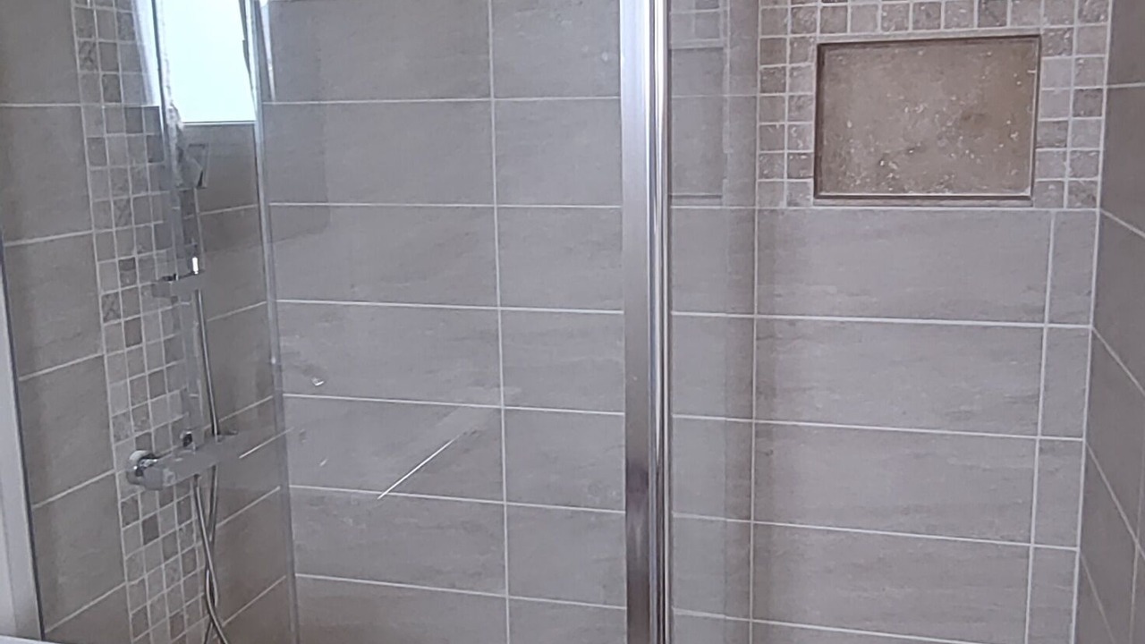 Photo of Bathroom in Faucon