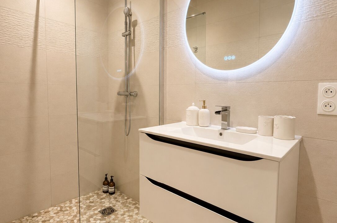 Photo of Bathroom in Aubignan