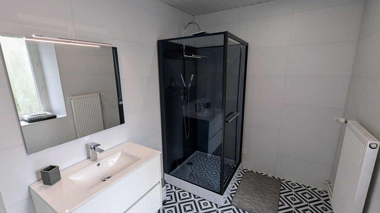 Photo of Bathroom in Aillevillers-et-Lyaumont