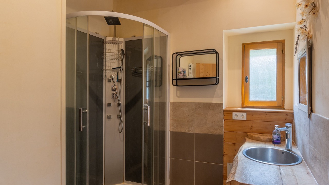 Photo of Bathroom in Bessas