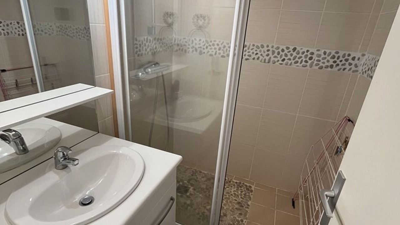 Photo of Bathroom in Laveissiere