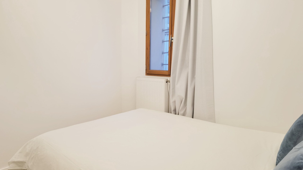 Photo of Bedroom in Bagneux