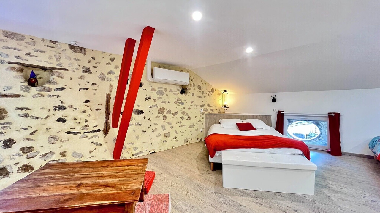 Photo of Bedroom in Meyras