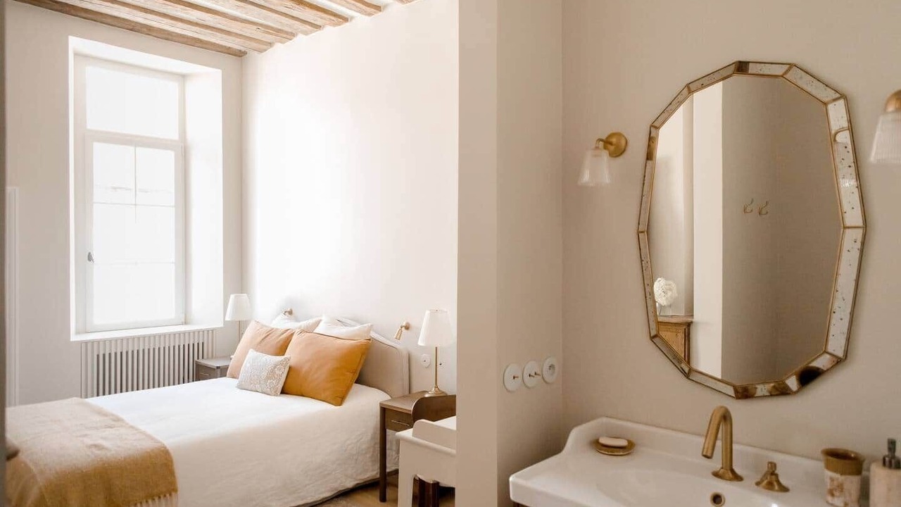 Photo of Bedroom in Rochefort-en-Yvelines