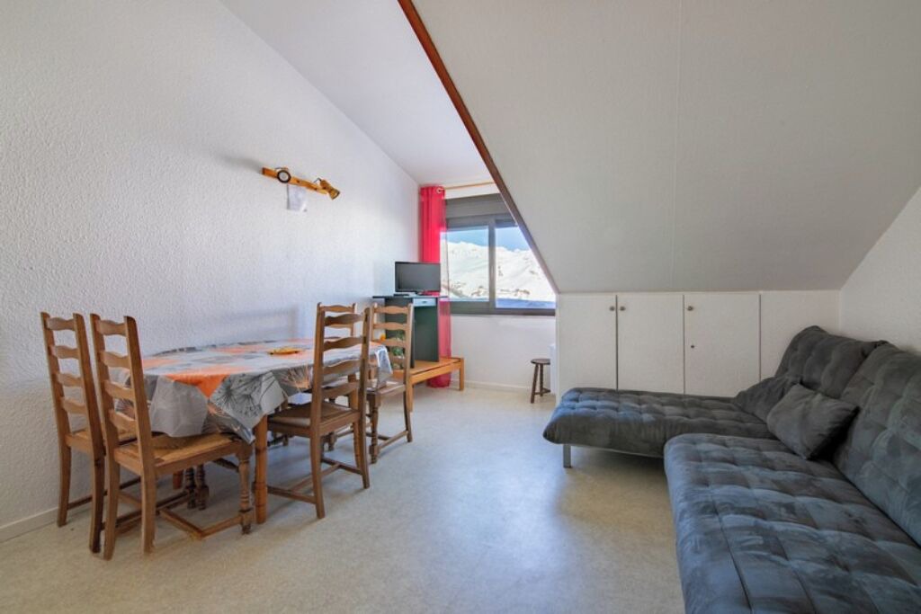 Photo of Livingroom in Cadeilhan-Trachere