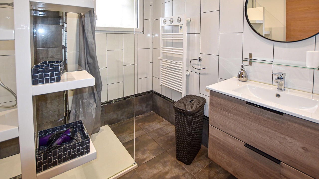 Photo of Bathroom in Rochegude