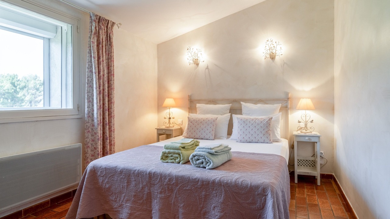 Photo of Bedroom in Crillon-le-Brave