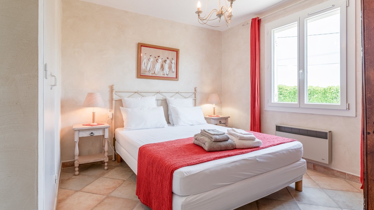 Photo of Bedroom in Crillon-le-Brave