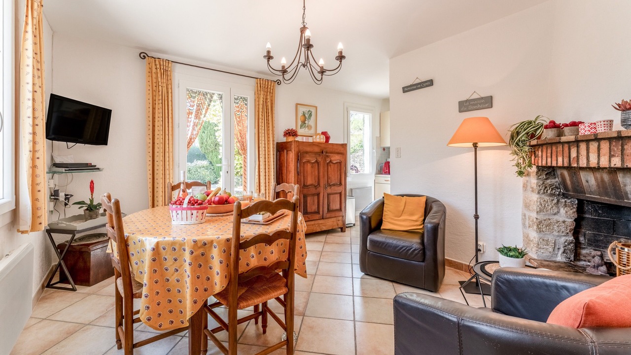 Photo of Livingroom in Crillon-le-Brave