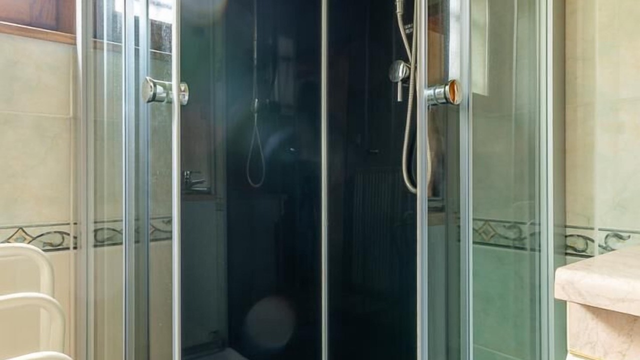 Photo of Bathroom in Vernet-la-Varenne