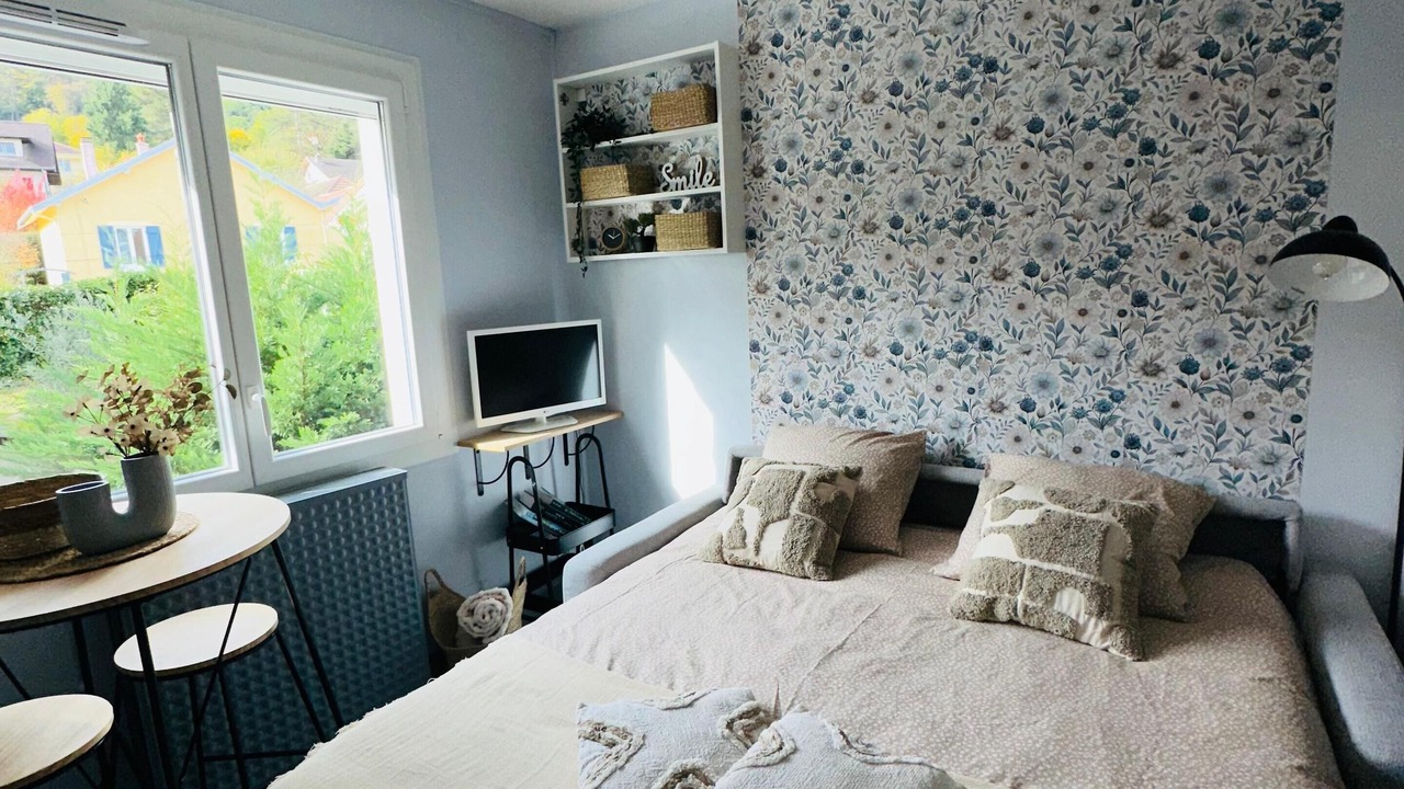 Photo of Bedroom in Lons-le-Saunier