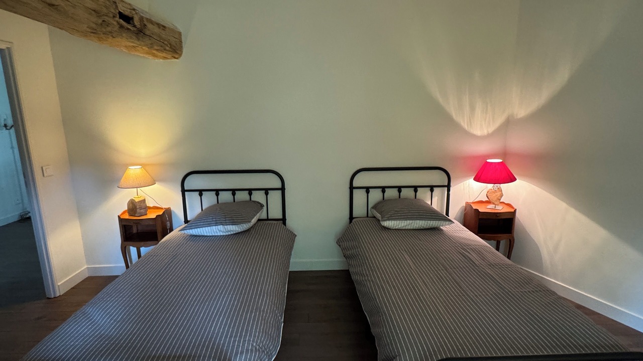Photo of Bedroom in Perreuse