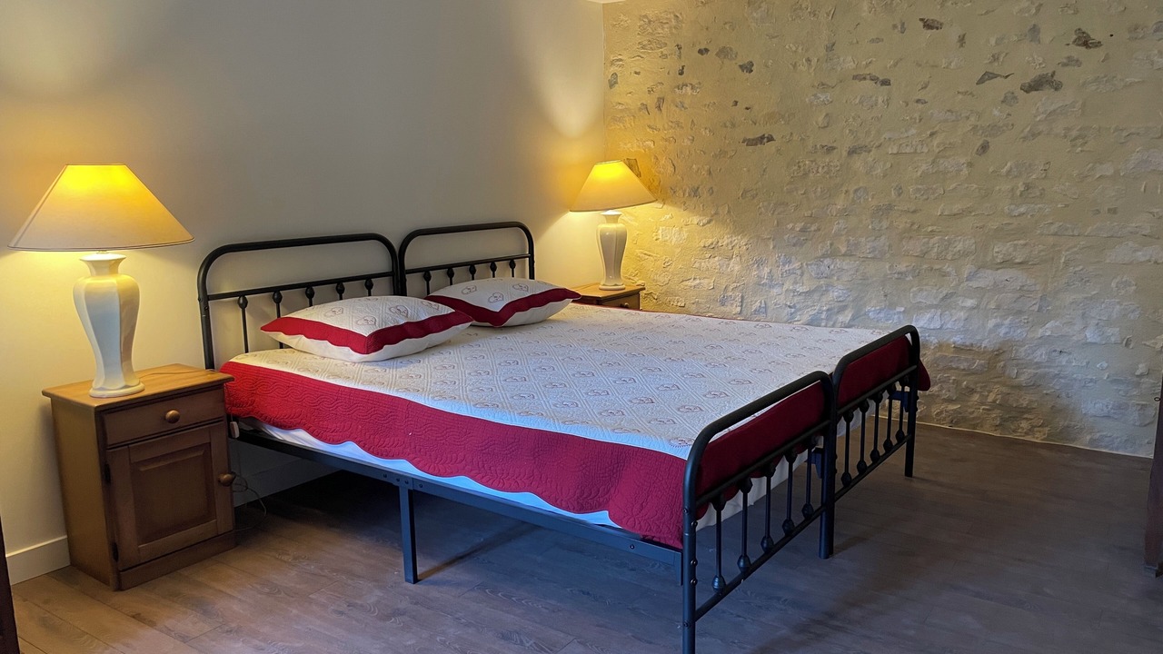 Photo of Bedroom in Perreuse