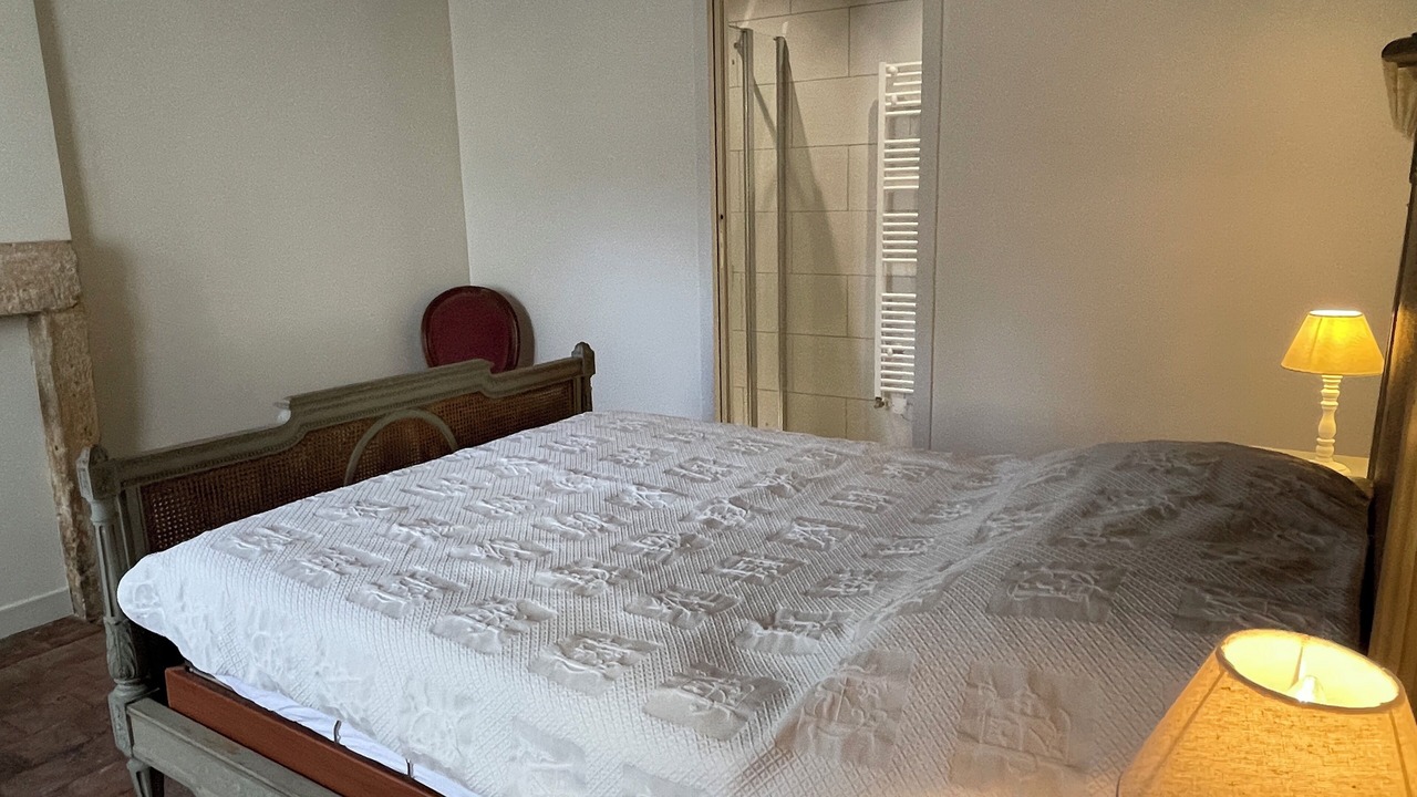 Photo of Bedroom in Perreuse
