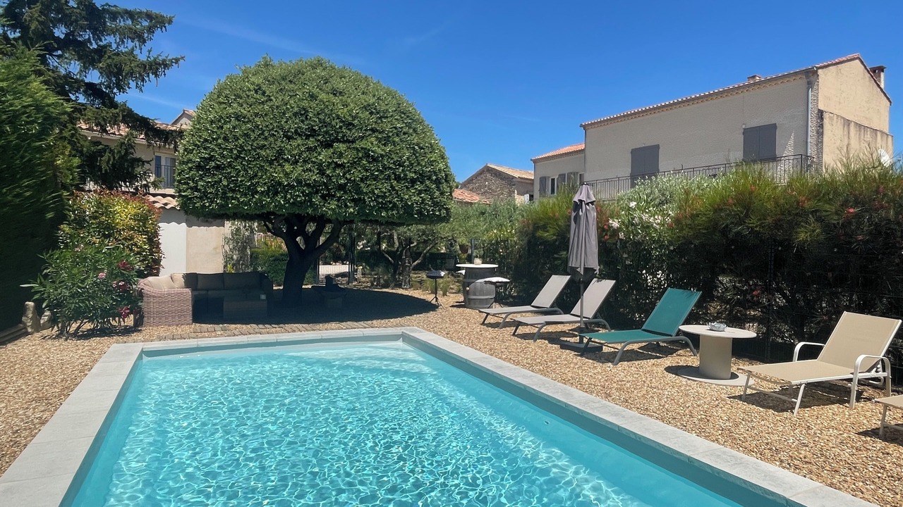 Photo of Outdoor in Caromb