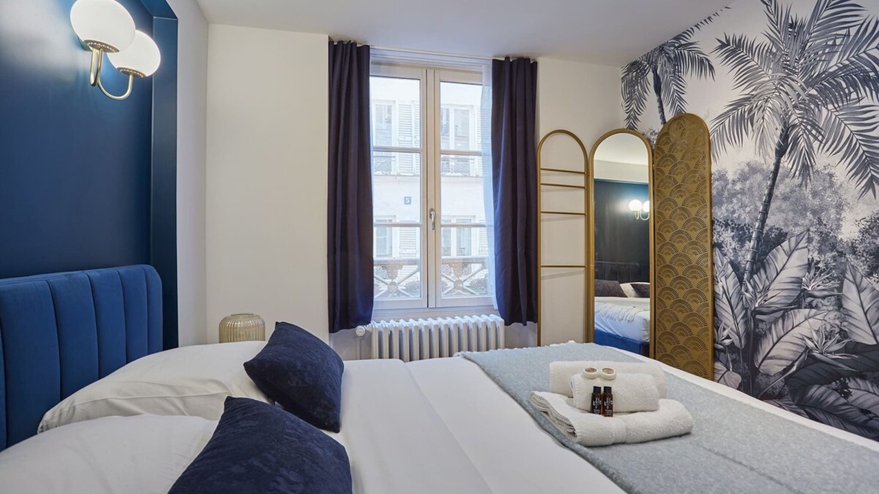 Photo of Bedroom in 6th Arrondissement