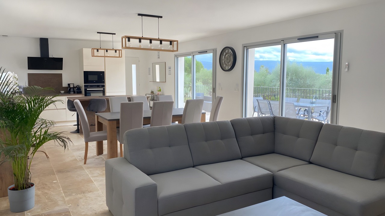 Photo of Livingroom in Mormoiron