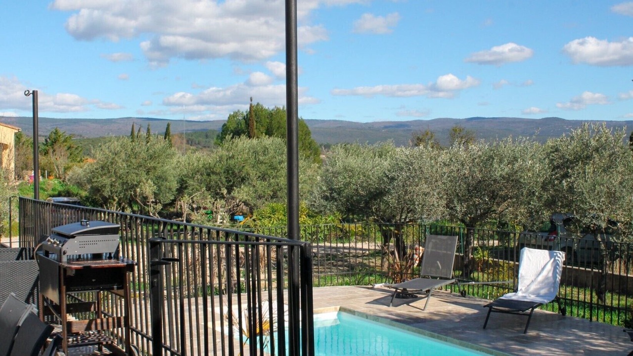 Photo of Patio Balcony in Mormoiron
