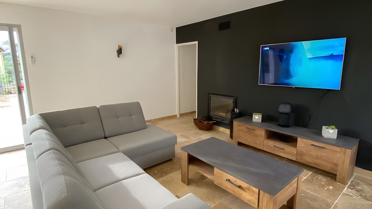 Photo of Livingroom in Mormoiron