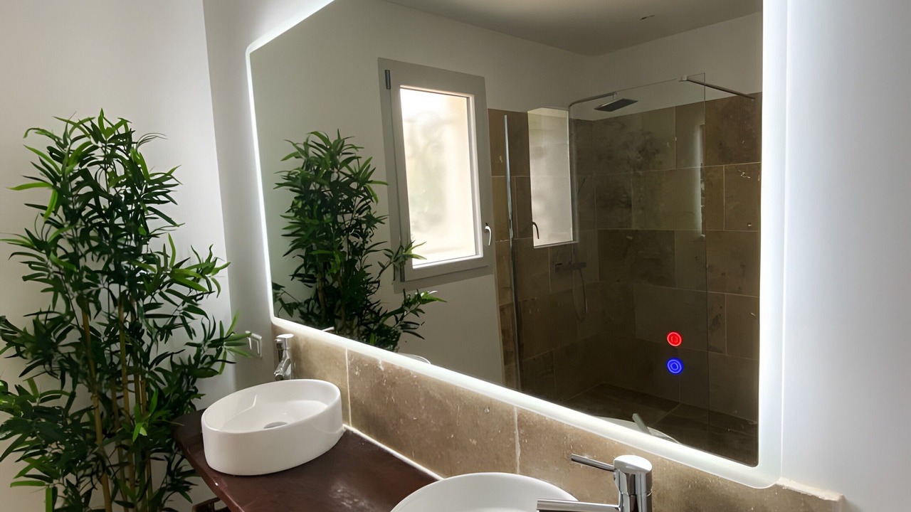 Photo of Bathroom in Mormoiron