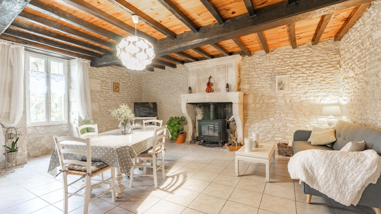 Photo of Livingroom in Boutenac-Touvent