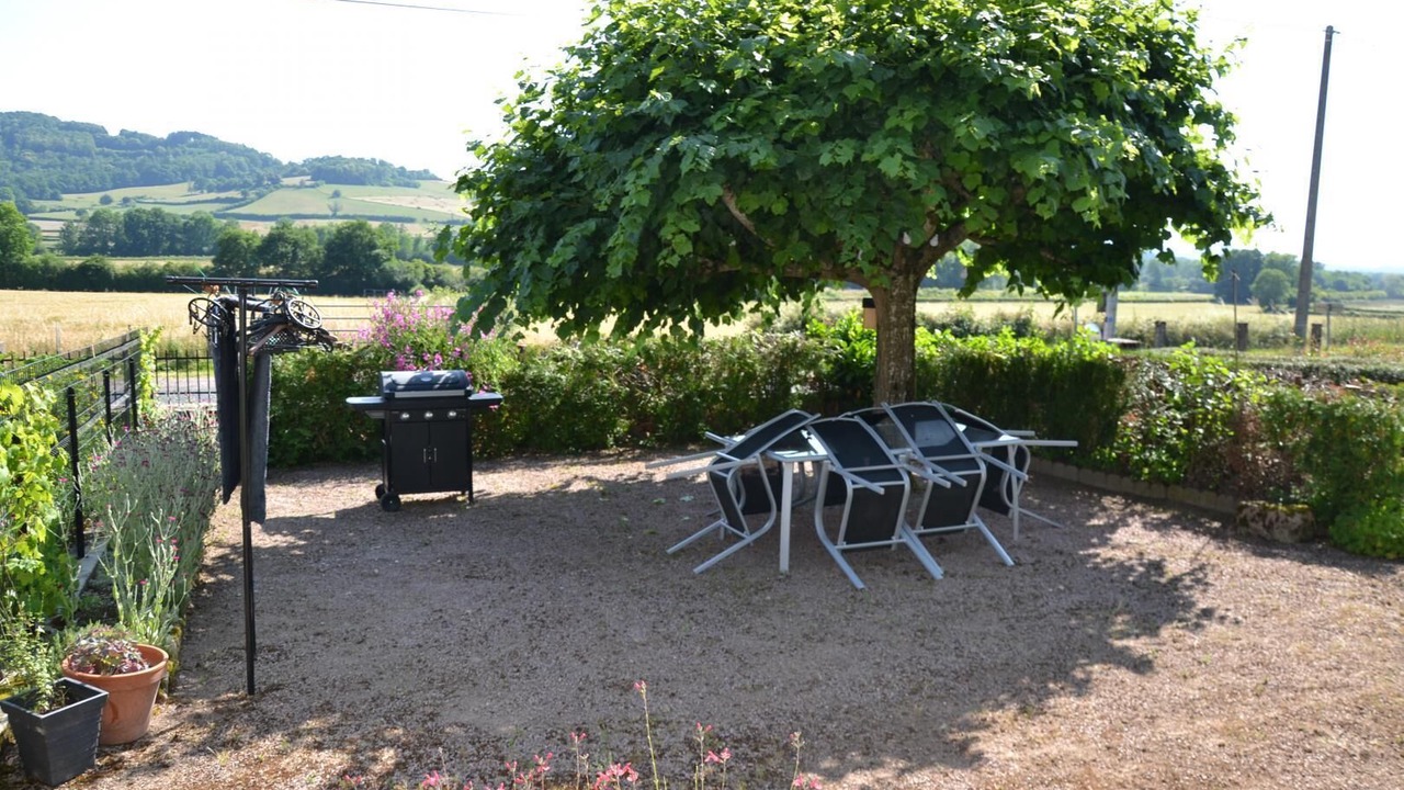 Photo of Outdoor in Mesvres