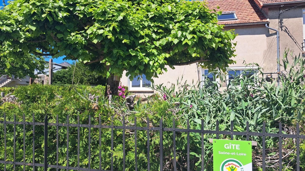 Photo of Outdoor in Mesvres