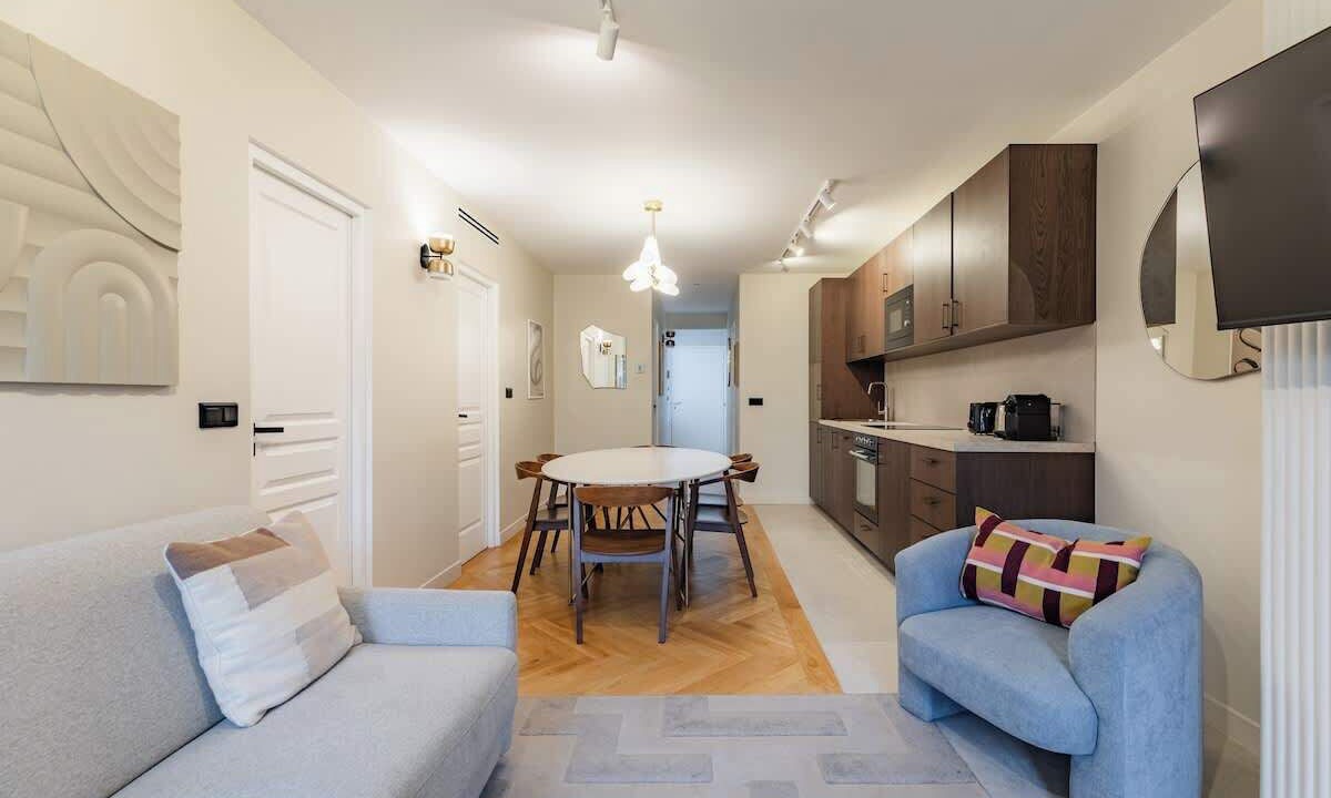 Photo of Livingroom in Arsenal